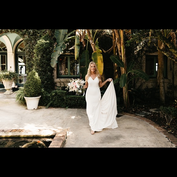 Sarah Seven Belmont Wedding Dress - Picture 4 of 9